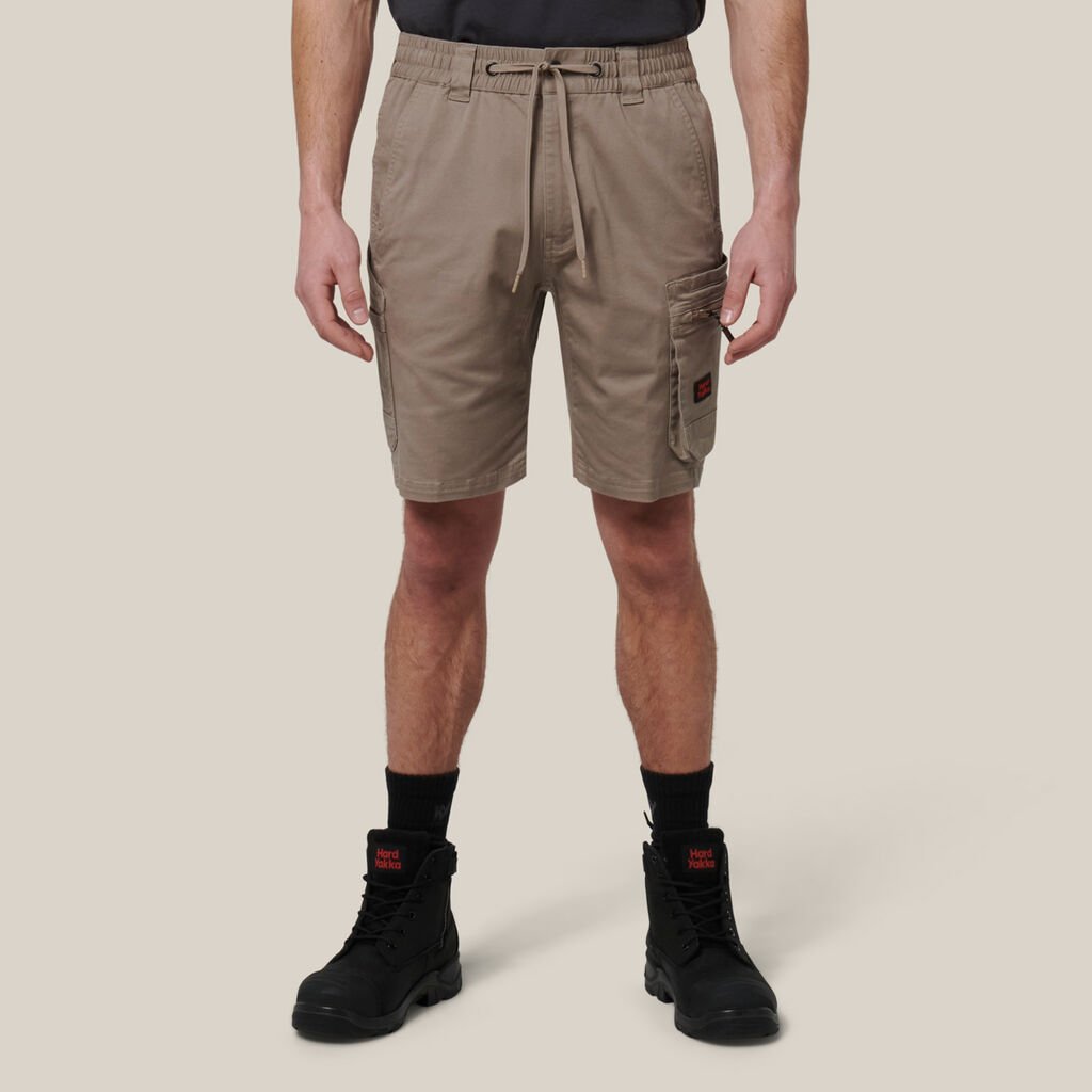 [Y05165-DESERT-67R] HARD YAKKA - [Y05165] 3056 TOUGHMAXX WORK MID LENGTH SHORTS (DESERT, 67R)